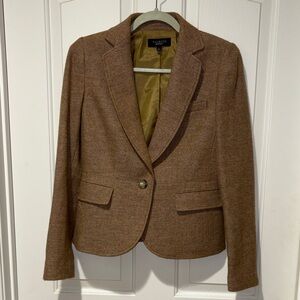 Talbots Women's Tan Blazer. Women’s size 4. LNWOT